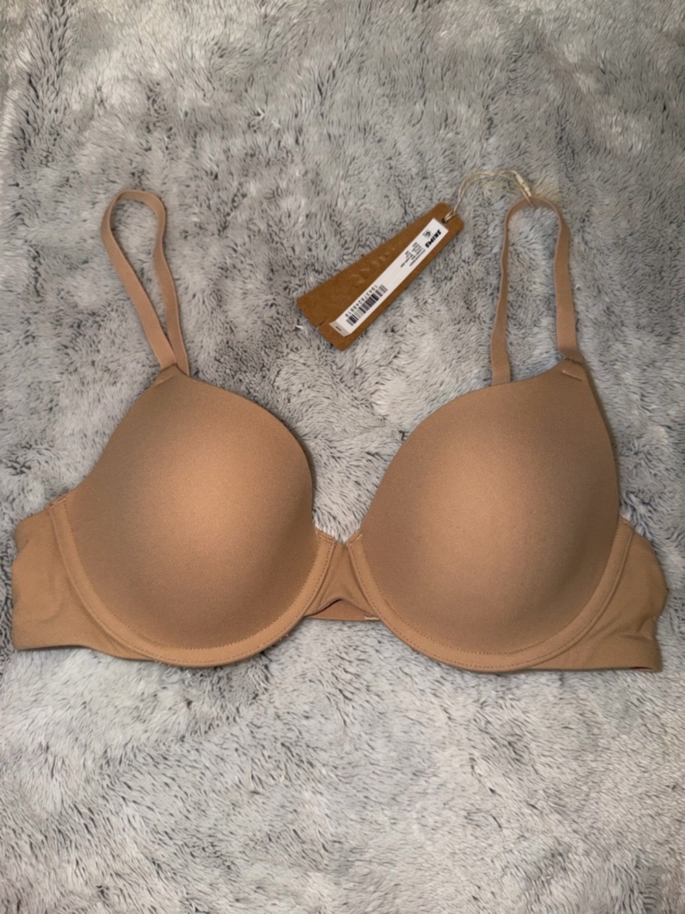 SKIMS Nude/Tan Molded T-Shirt Bra with Light Padding